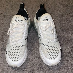 Women’s Nike Airmax 270